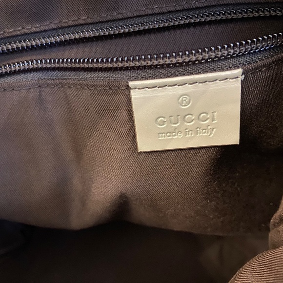 Gucci GG Crossbody Bag with Adjustable Strap - Canvas and Leather - Vintage Y2K - Picture 11 of 15